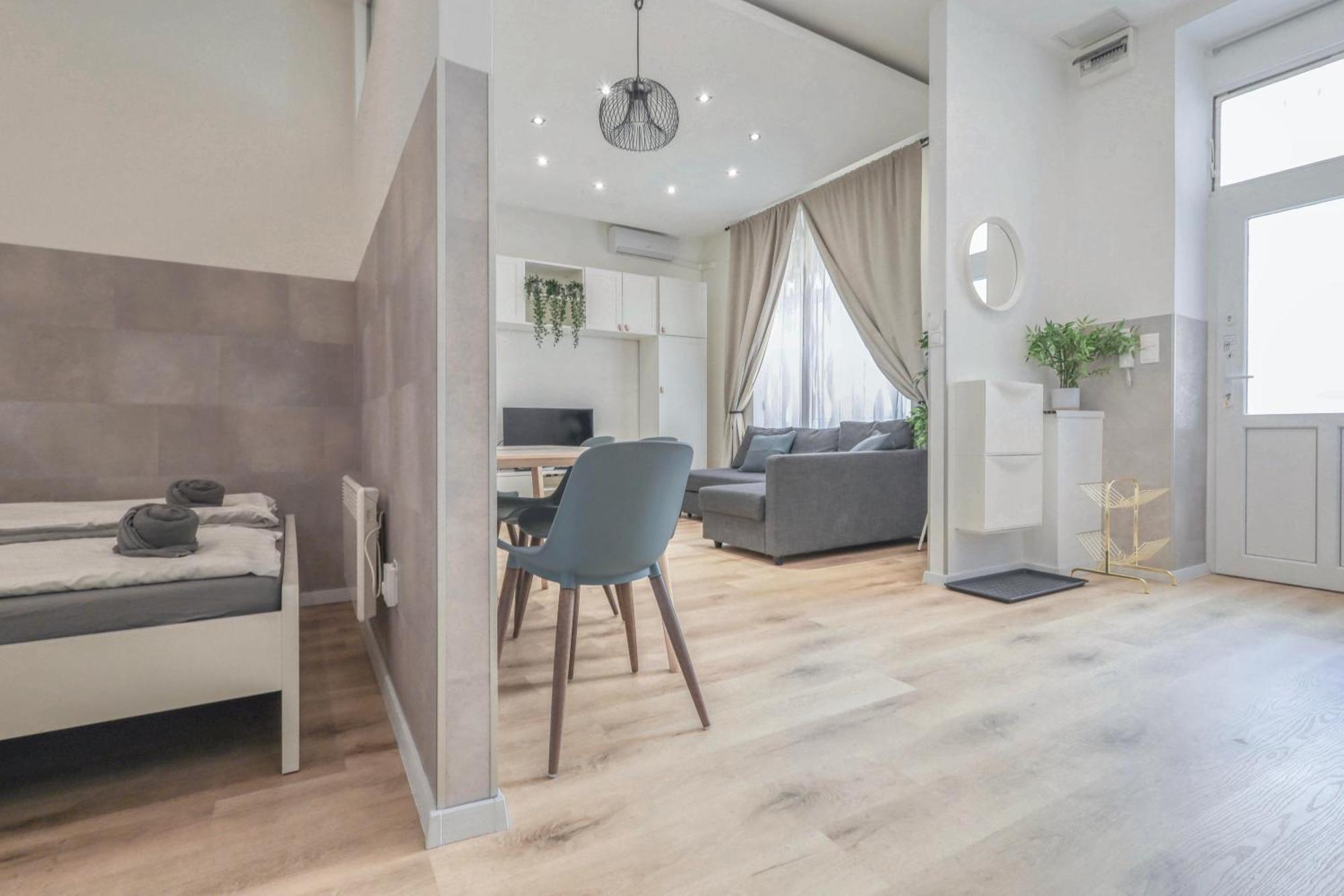 Petofi Apartment In The Center Budapest Esterno foto
